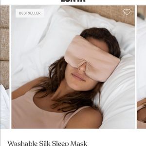 NWOT Lunya eye mask
